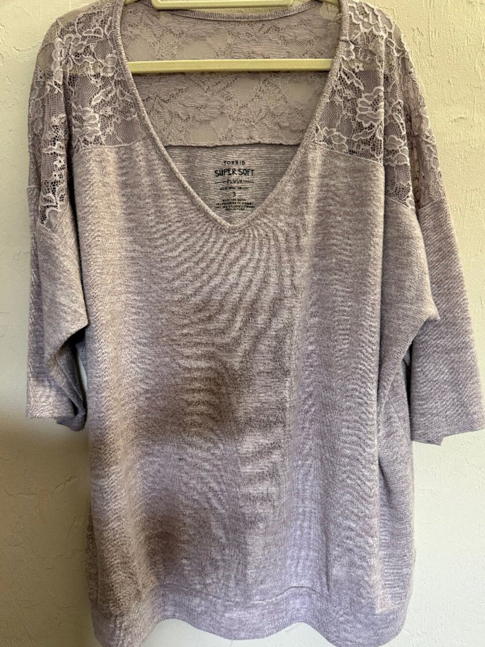 Torrid Super Soft Plush Top, Lilac, size 3 (3X/22-24)